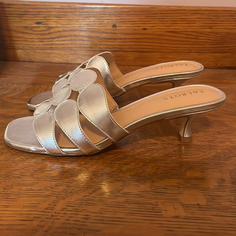 Talbots sandals - Picture 2 of 6